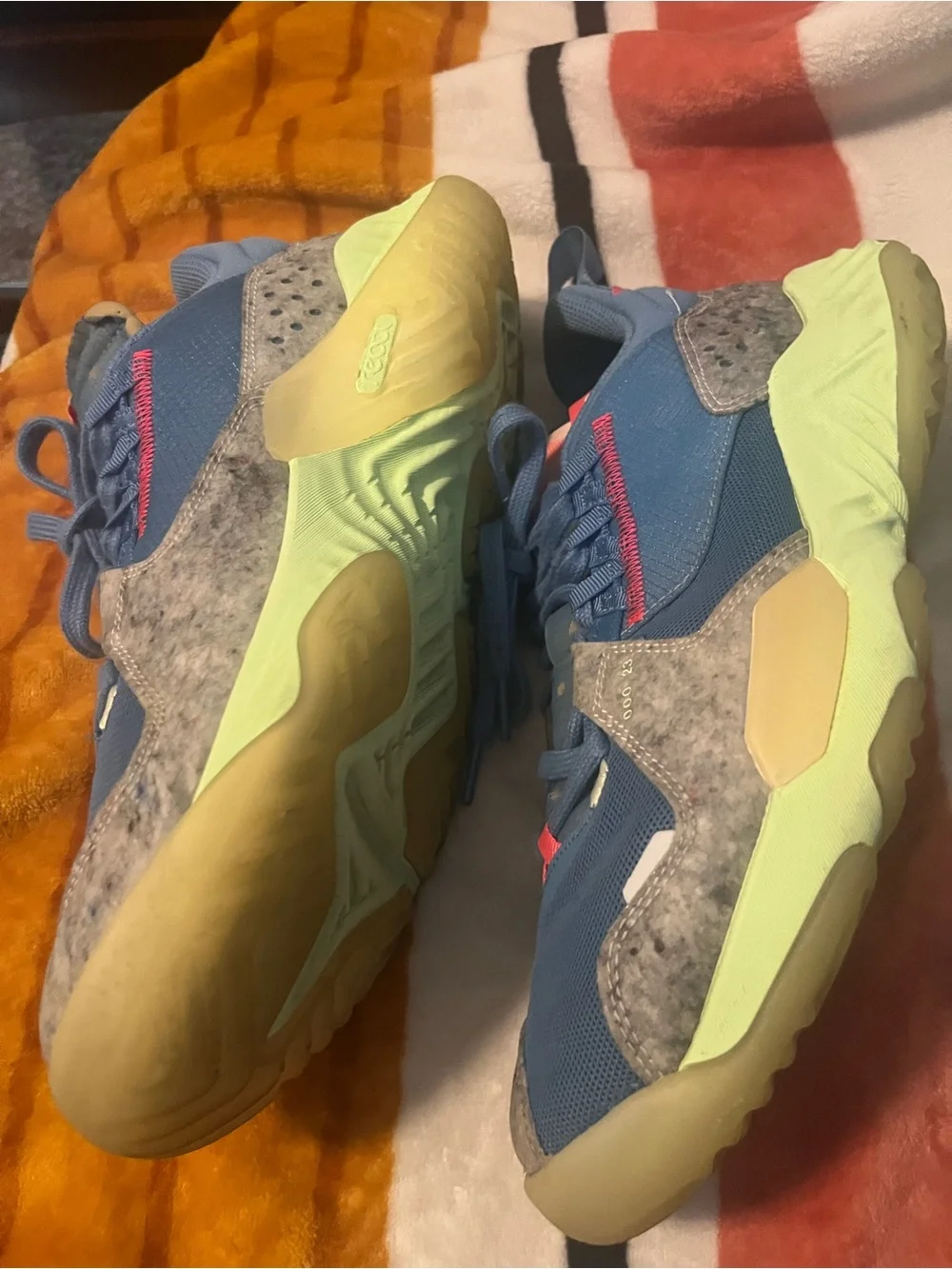 Jordan Jumpman Delta Blue Athletic Sneakers with Strawberry Accents